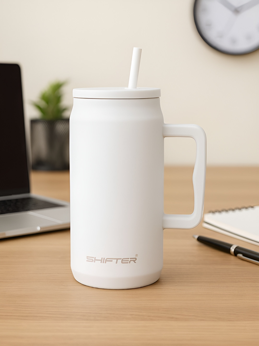 SHIFTER Unisex Double Wall Vacuum Sipper Water Bottle