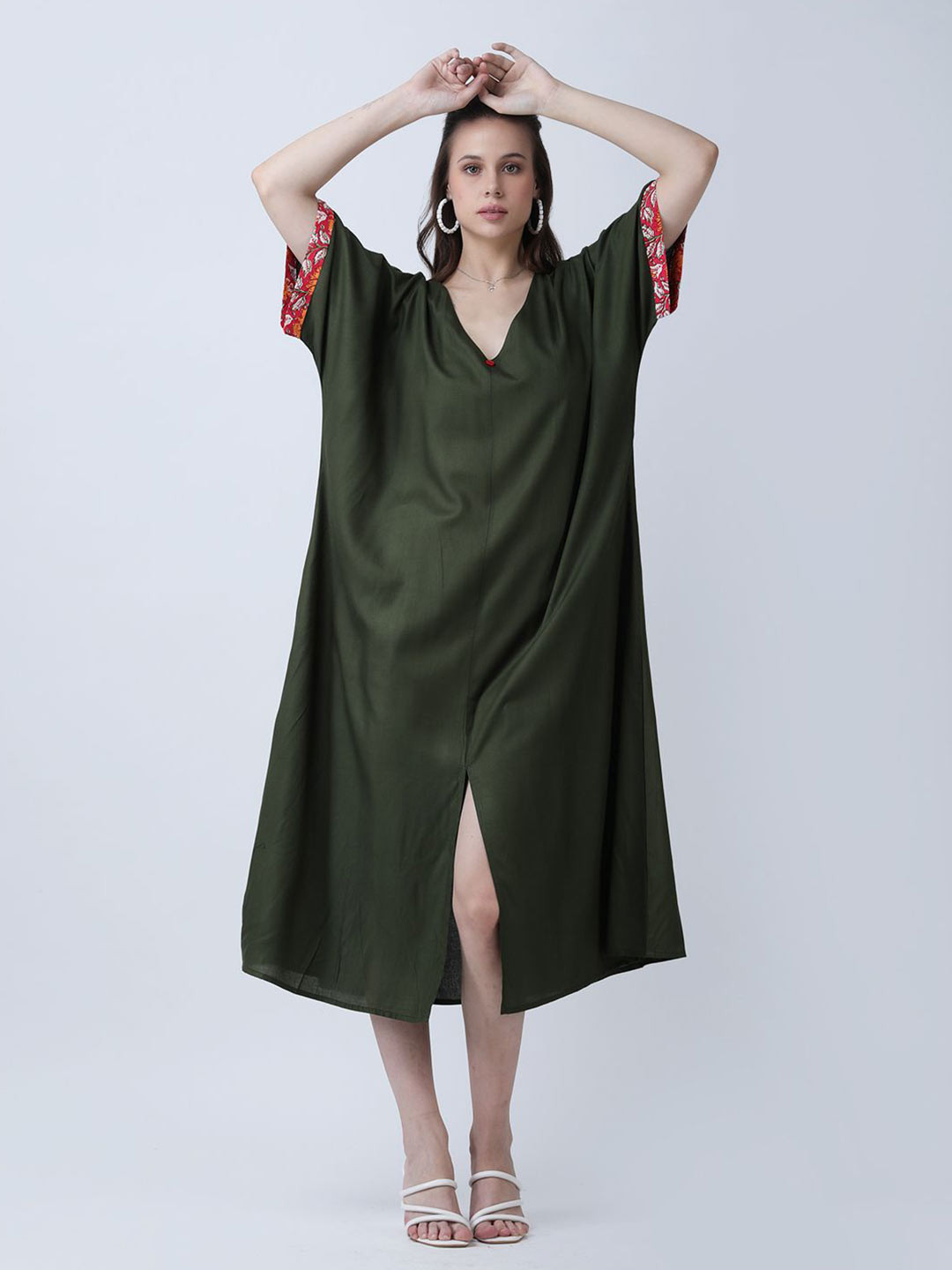 Qurvii Women V-Neck Batwing Sleeve A-Line Midi Oversized Dresses