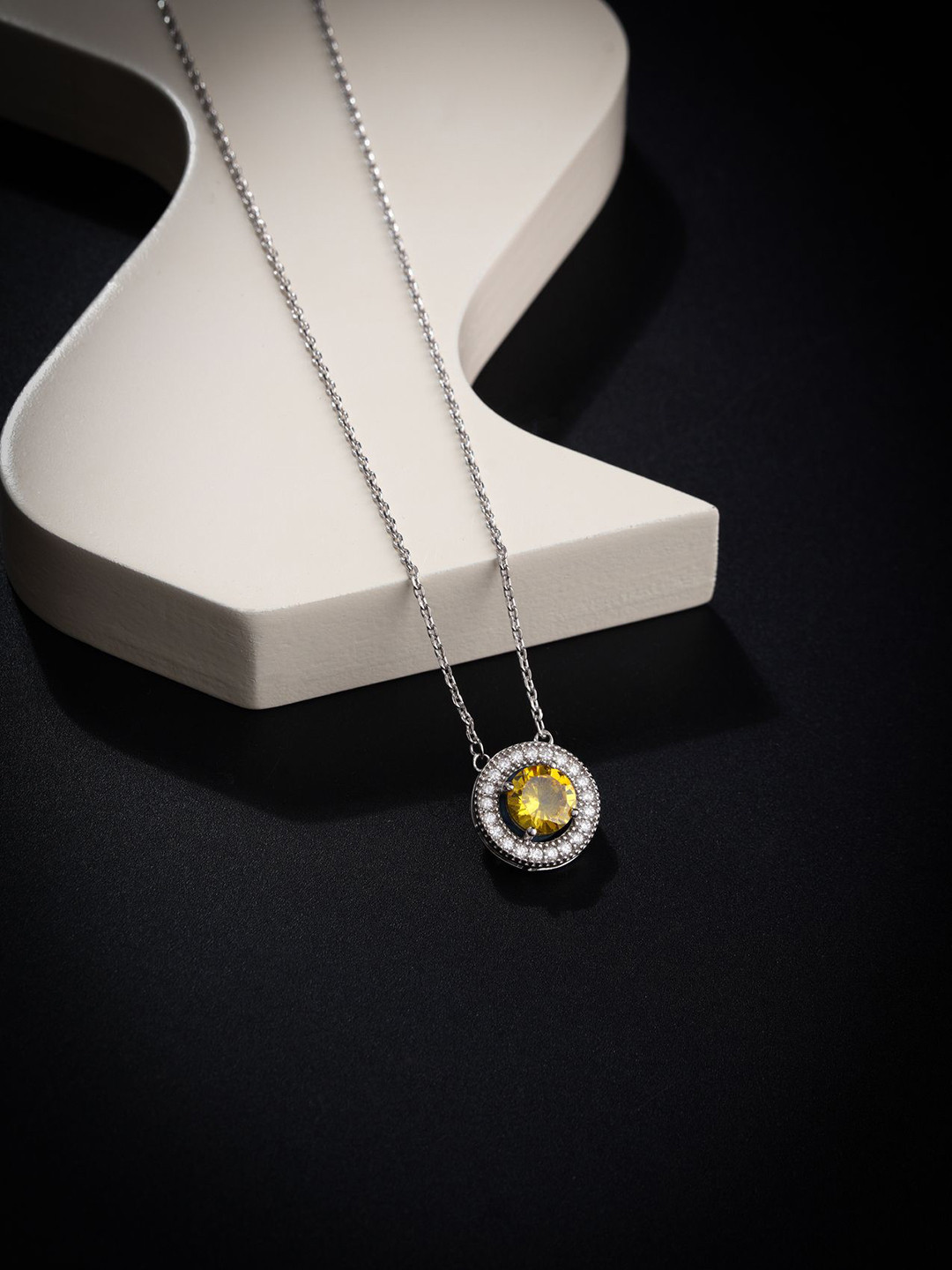 CAUER 925 Sterling Silver Rhodium-Plated Cubic Zirconia Studded Pendant With Chain