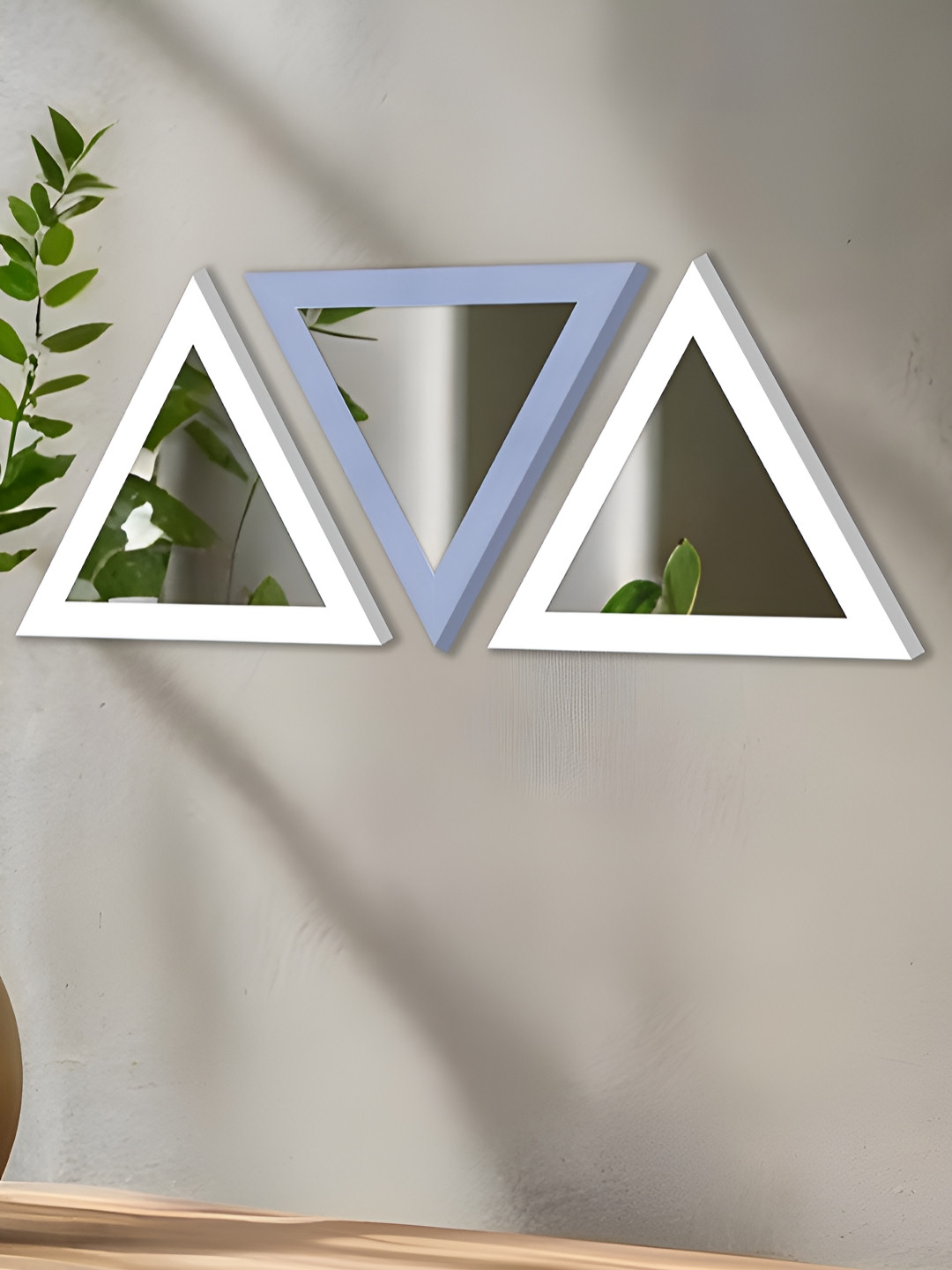 Art Street 3-Pcs Blue & White Triangular Shape Acrylic Basin Mirror With Hook