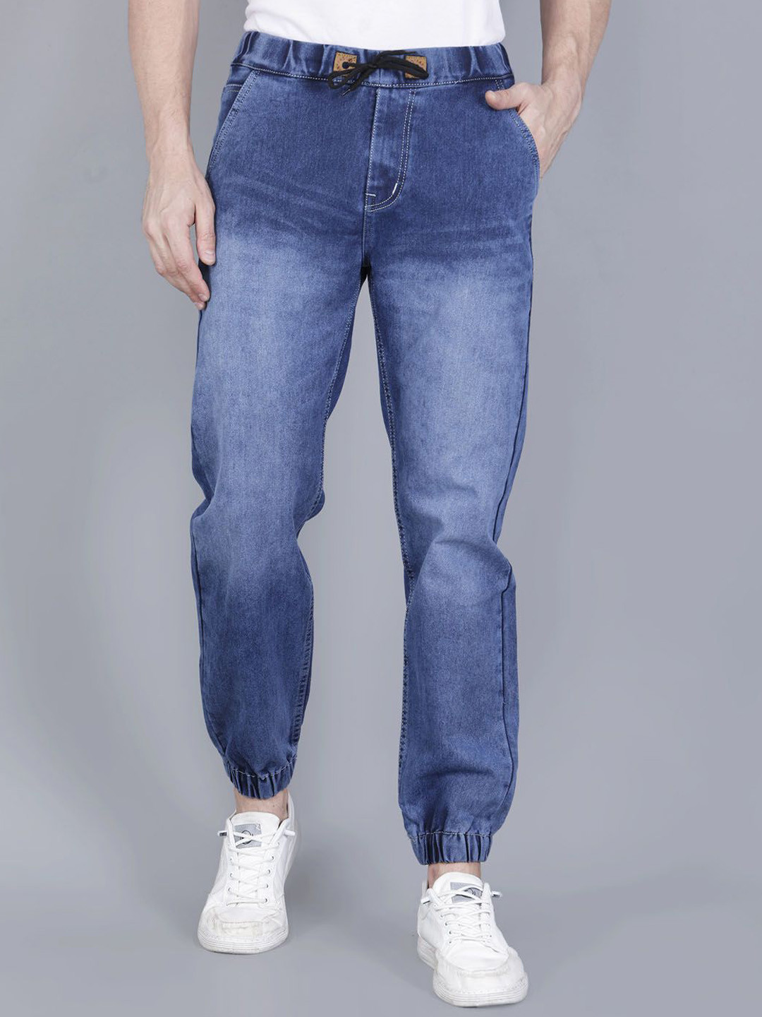 CLUBROCKS Men Jogger Mid-Rise Light Fade Stretchable Jeans