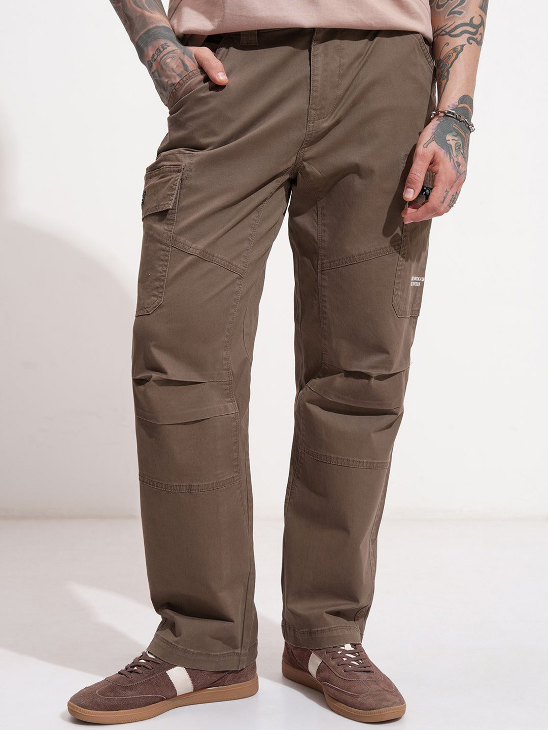 Highlander Men Solid Mid-Rise Cargo Relaxed Fit Trousers
