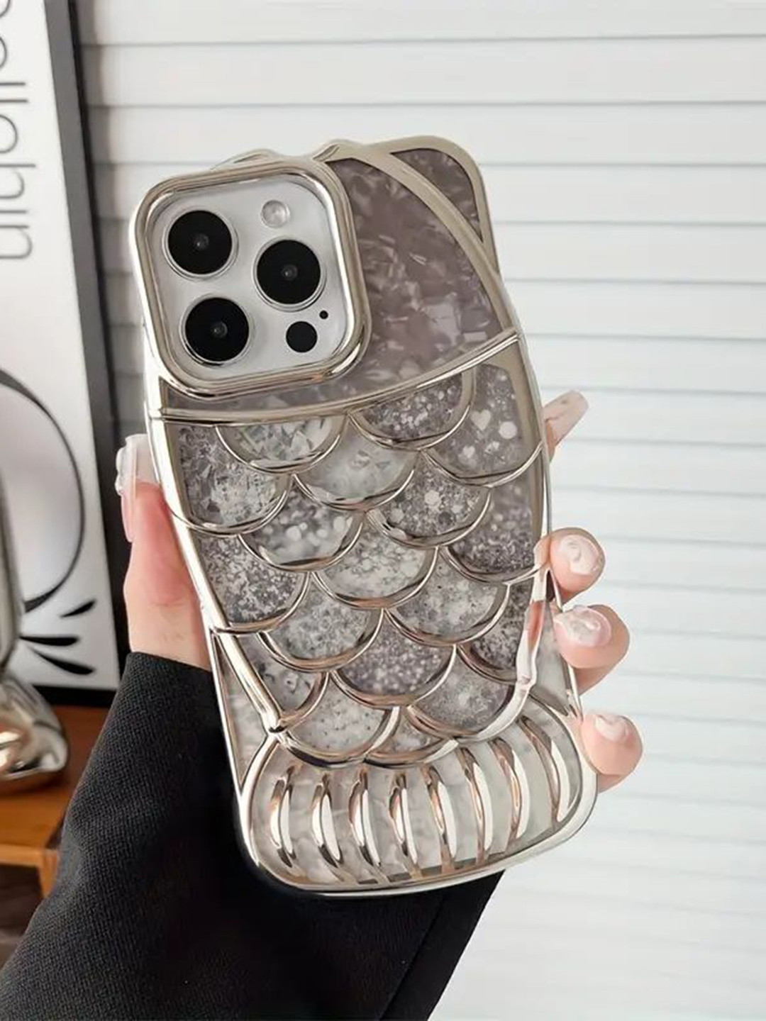 CASE CREATION Glitter Fish Printed Silicone iPhone 15 Protective Fish Animal Bumper Case