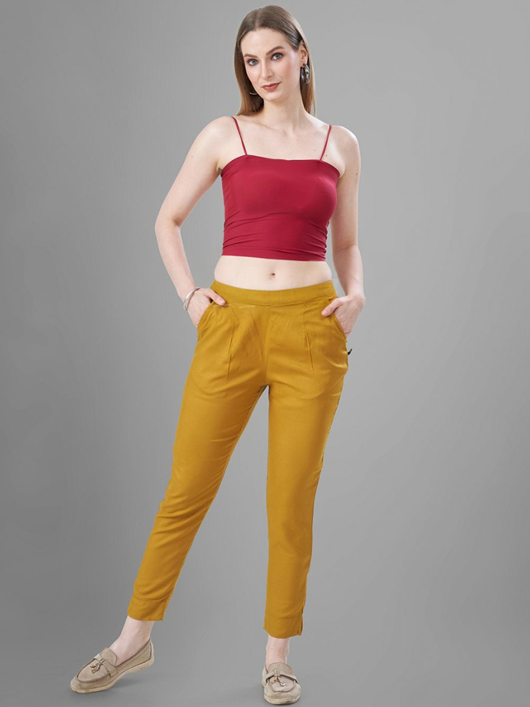 TITTLI Women Relaxed Straight Fit Mid-Rise Flat-Front Formal Trousers