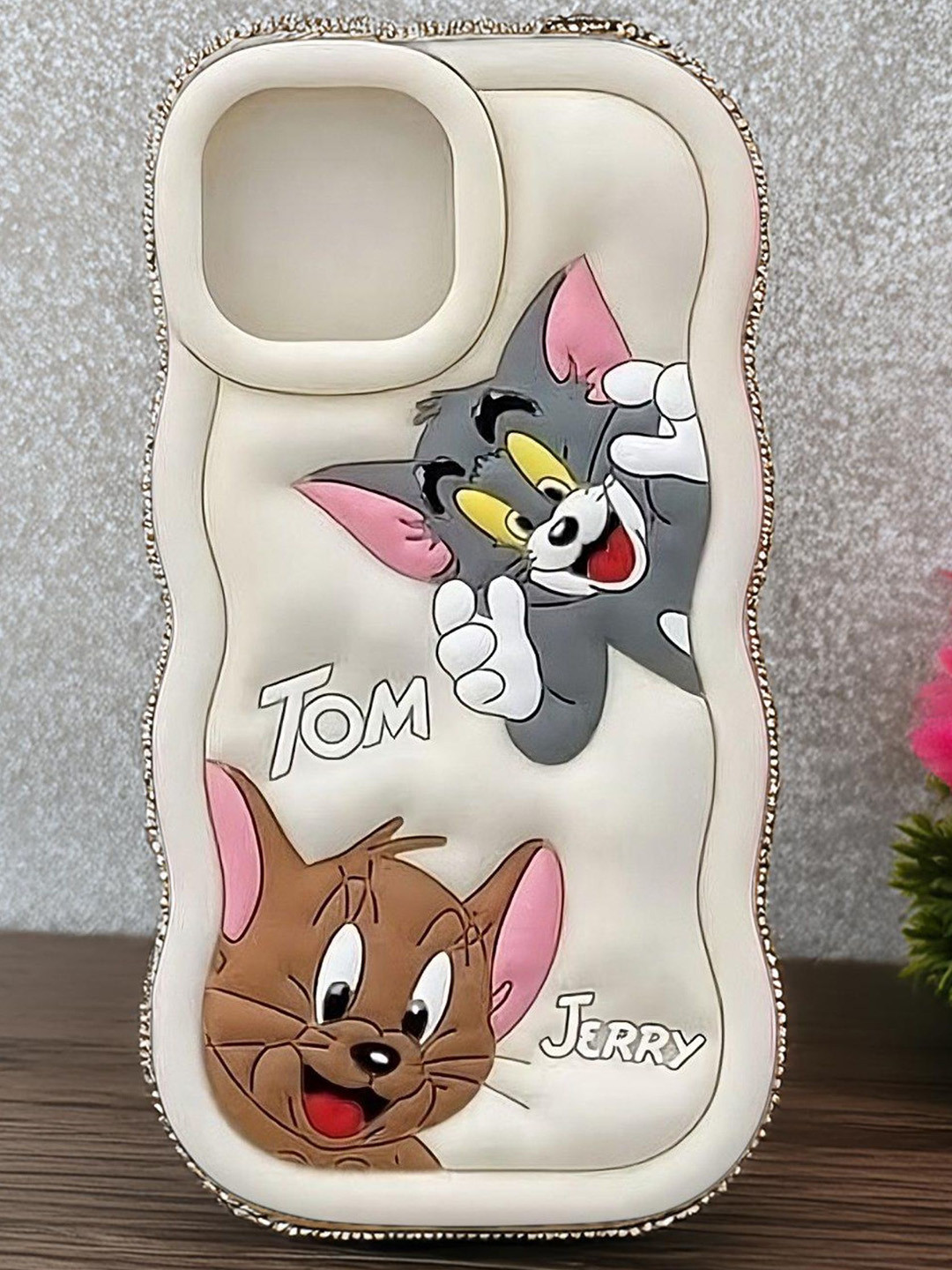 CASE CREATION Tom & Jerry Cartoon Printed iPhone 13 Pro Silicone Back Case