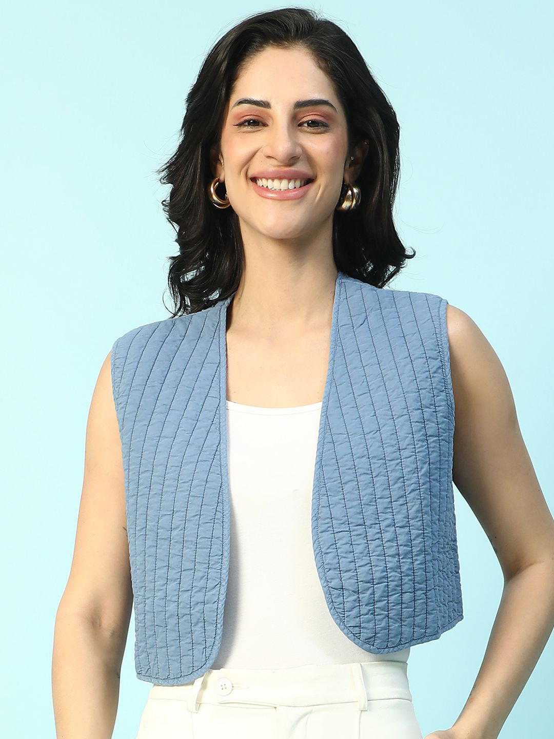 Oxolloxo Women Sleeveless open front Cotton Quilted Shrug