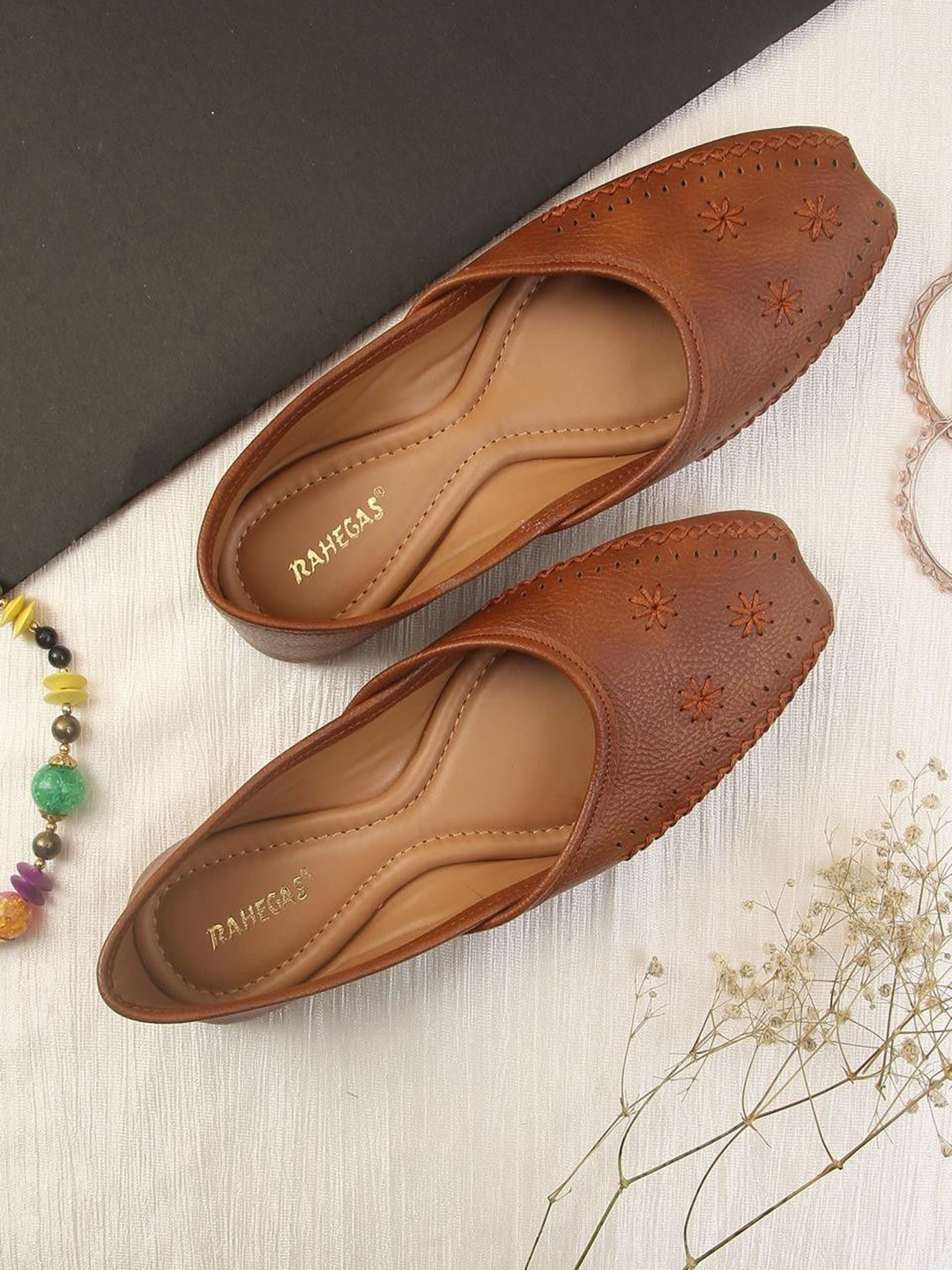 RAHEGAS Textured Square Toe Ethnic Embellished Leather Mojaris | jutti shoes, mojari shoes