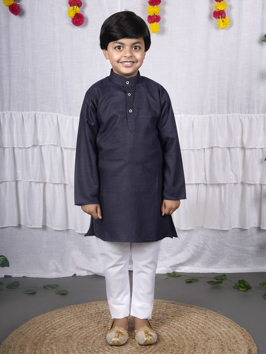 VALUE CREATION Boys Mandarin Collar Neck Kurta With Pyjamas Kurta Sets