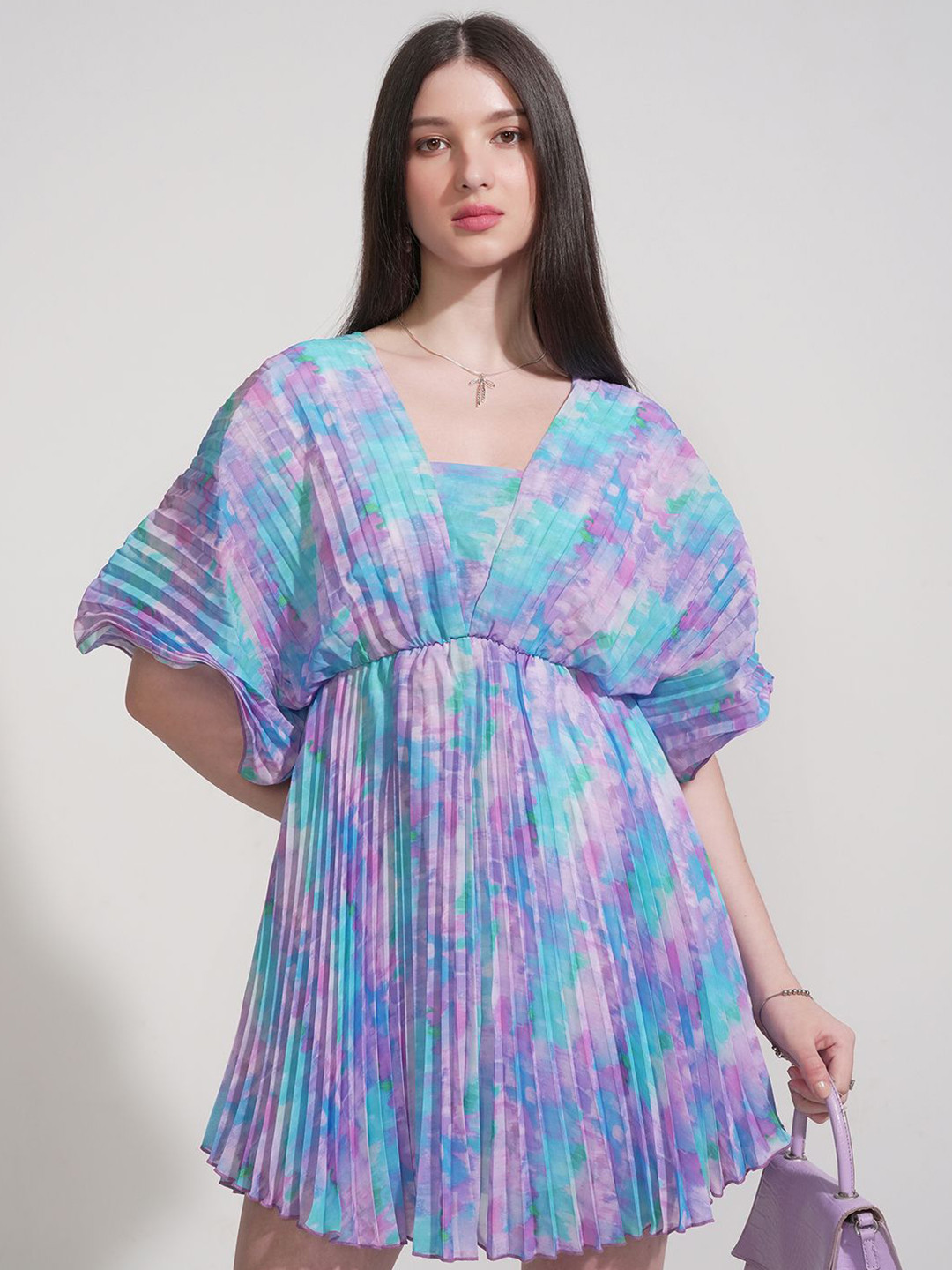 ESPYR By Tokyo Talkies Abstract Printed Batwing Sleeves Empire Mini Dress