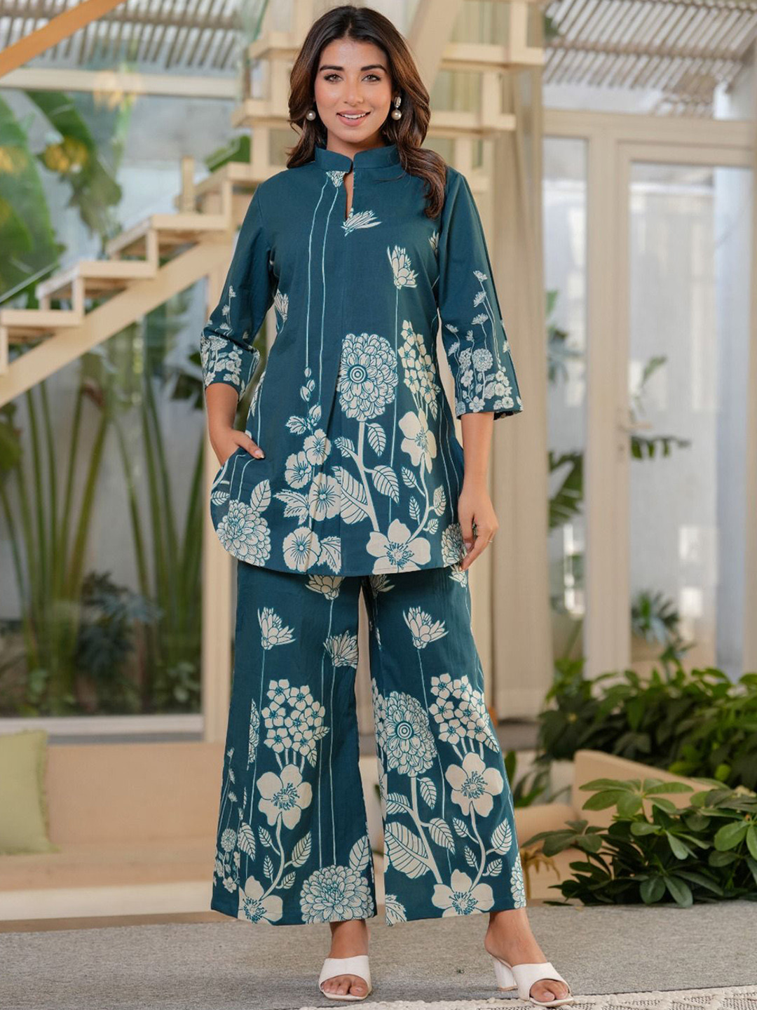 AUTUMN LANE Jayti Hibis Printed Tunic With Palazzo Co-Ords