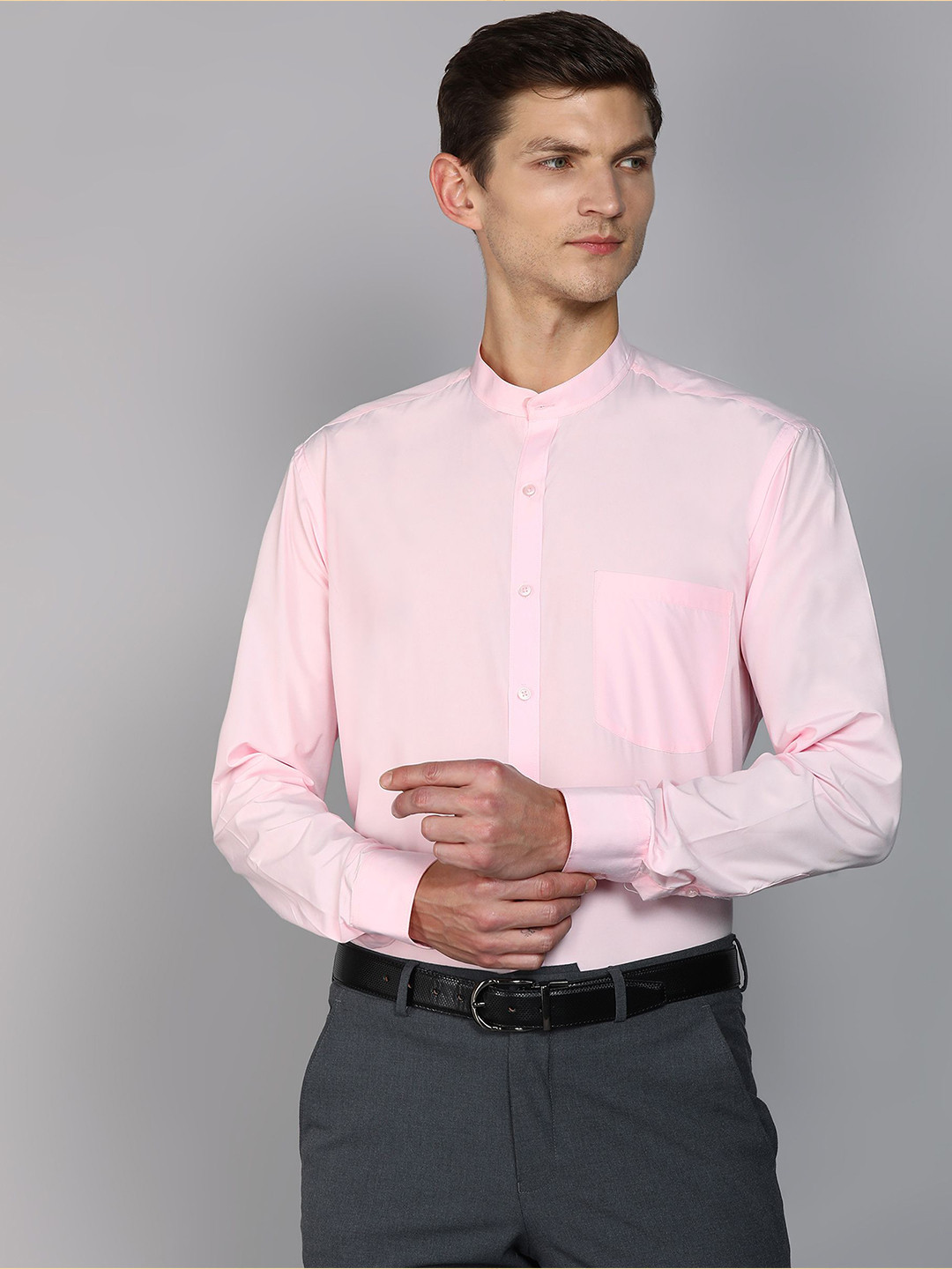 APPEL TOUCH Men Solid Classic Fit Formal Shirt