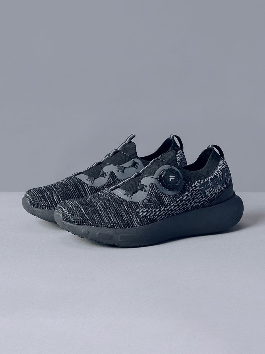 FILA Women Textured Velcro Round Toe Sneakers