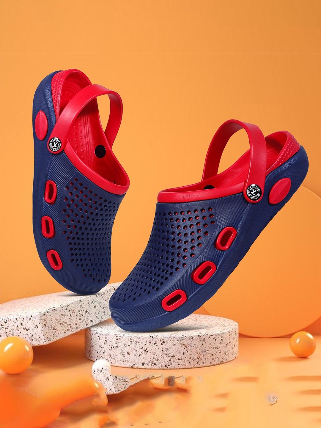 AD-FOAM Cushion-2 Men Colourblocked Clogs