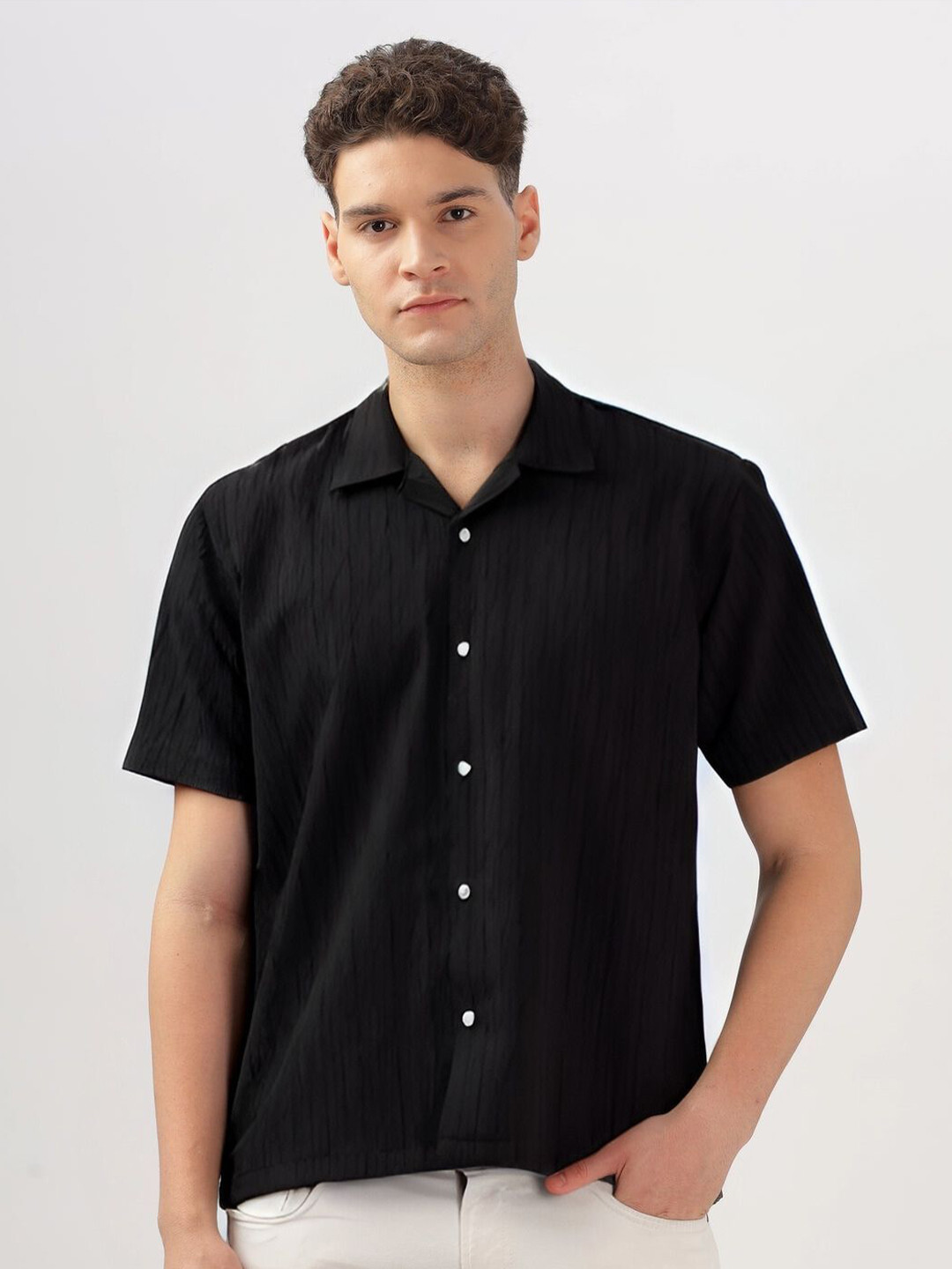 URBANICE Regular Fit Textured Cutaway Collar Casual Shirt