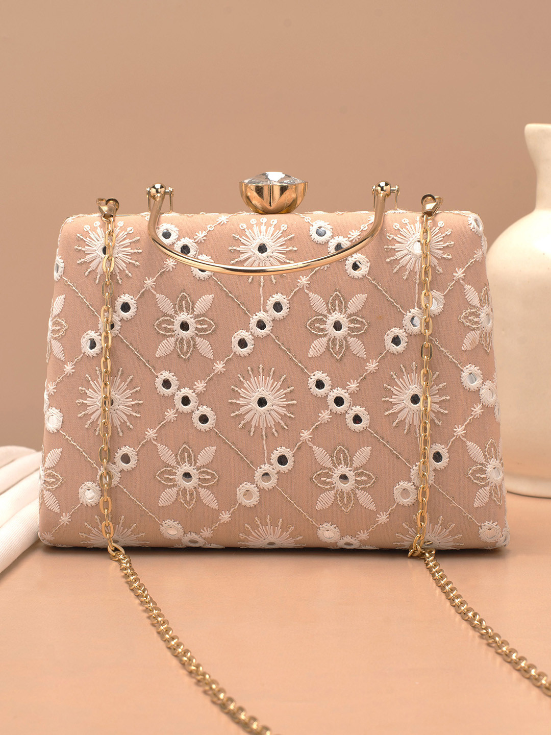 ARTKLIM Embroidered Thread Work Box Clutch