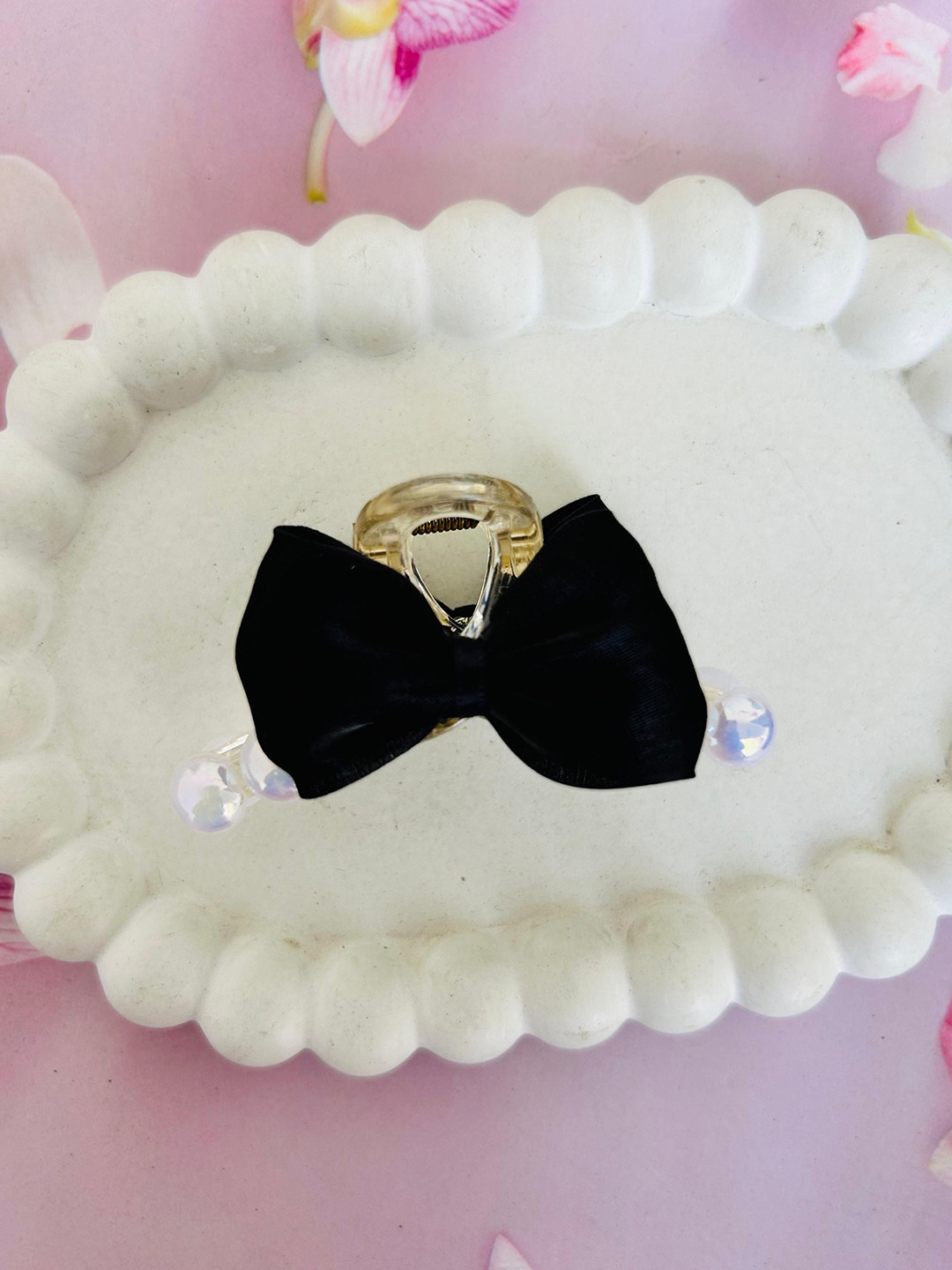 Radhya Accessories Romantic Pearl & Bow Hair Claw Clip