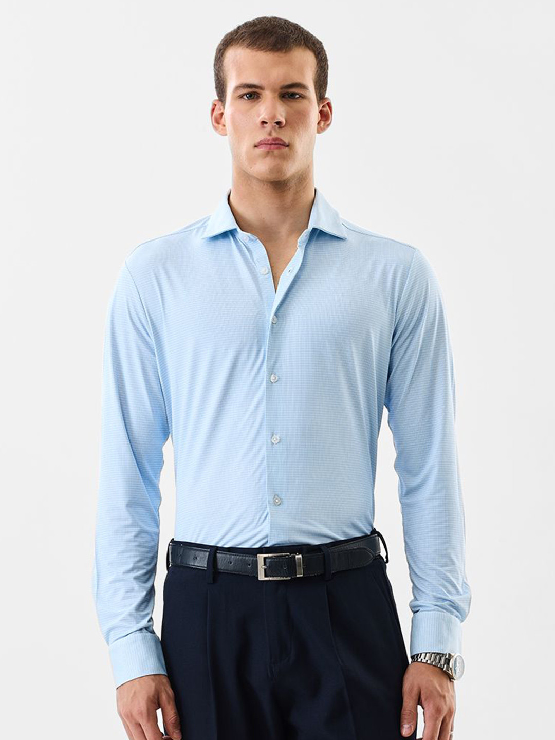 Snitch Classic Micro Checked Wrinkle Free Slim Fit Formal Shirt