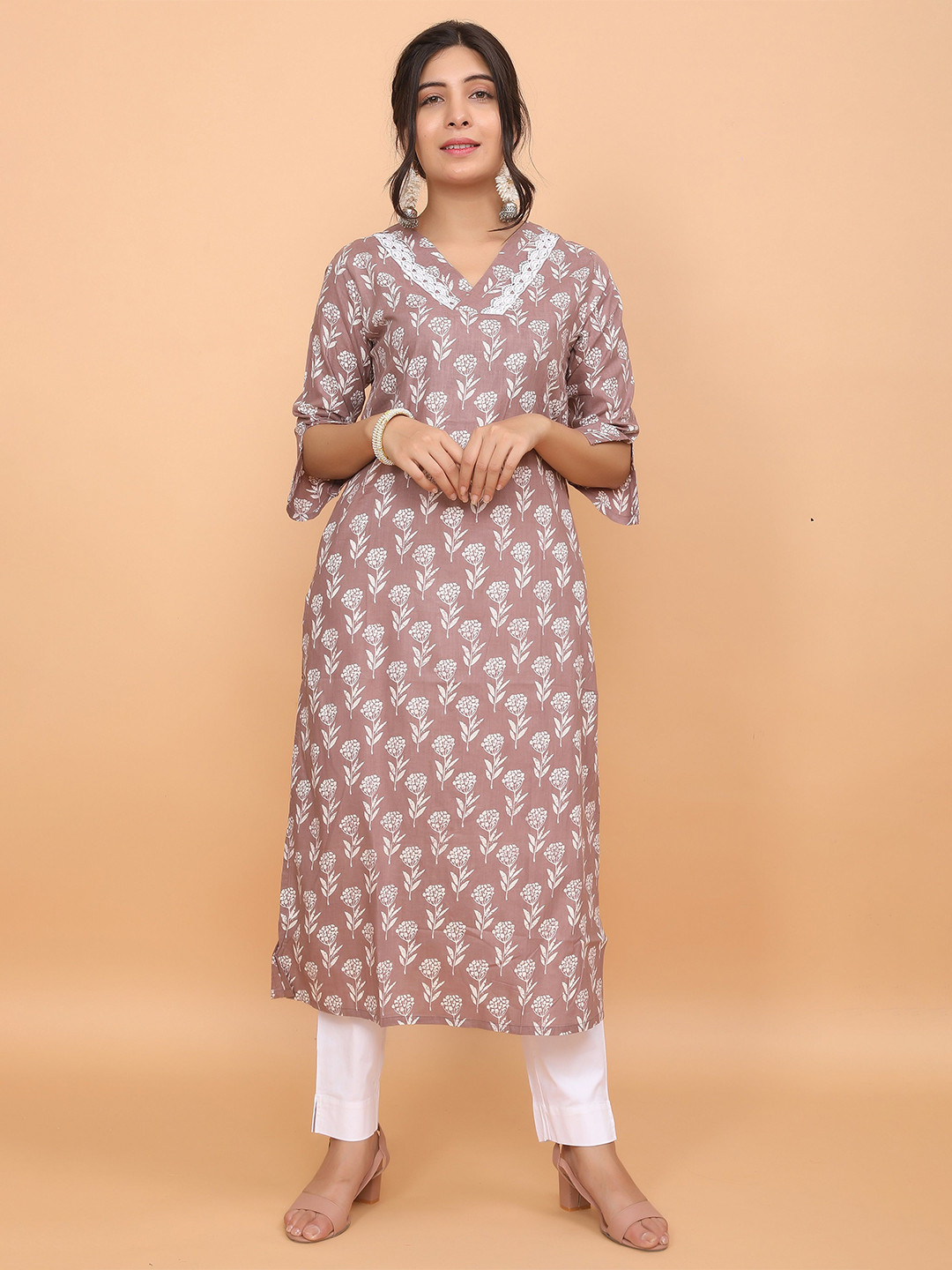 BABRU Women Floral Printed Daily Cotton Straight Kurta