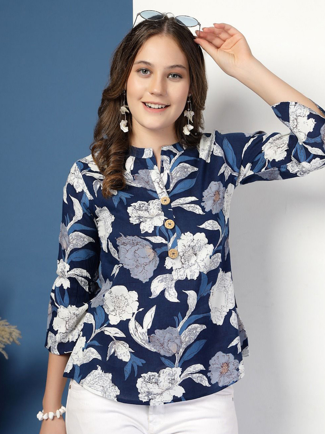 RANGEELO JAIPUR Women Floral Printed Mandarin Collar Styled Back Top