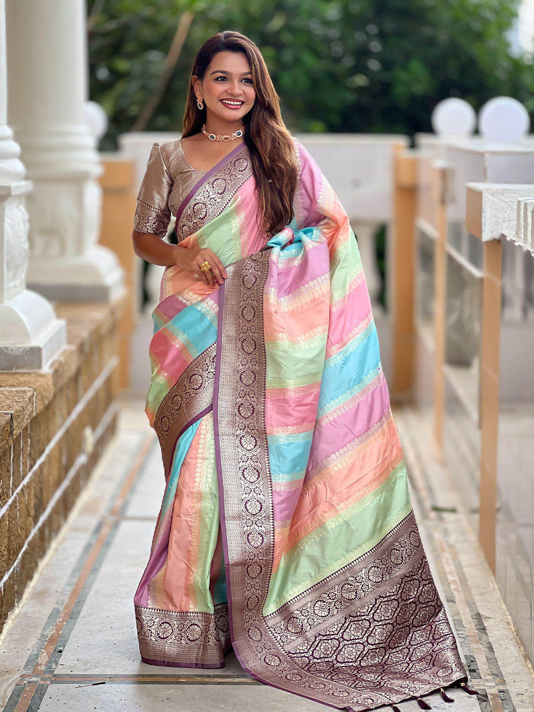 VARNI FABRICS Woven Design Leheriya Saree