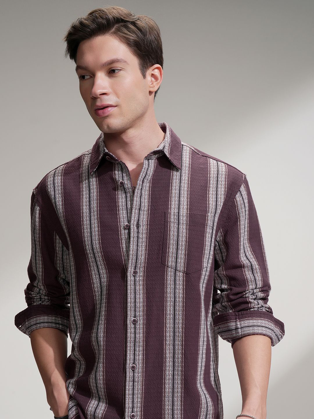 HIGHLANDER Textured Cutaway Collar Relaxed Fit Dobby Cotton Shirt