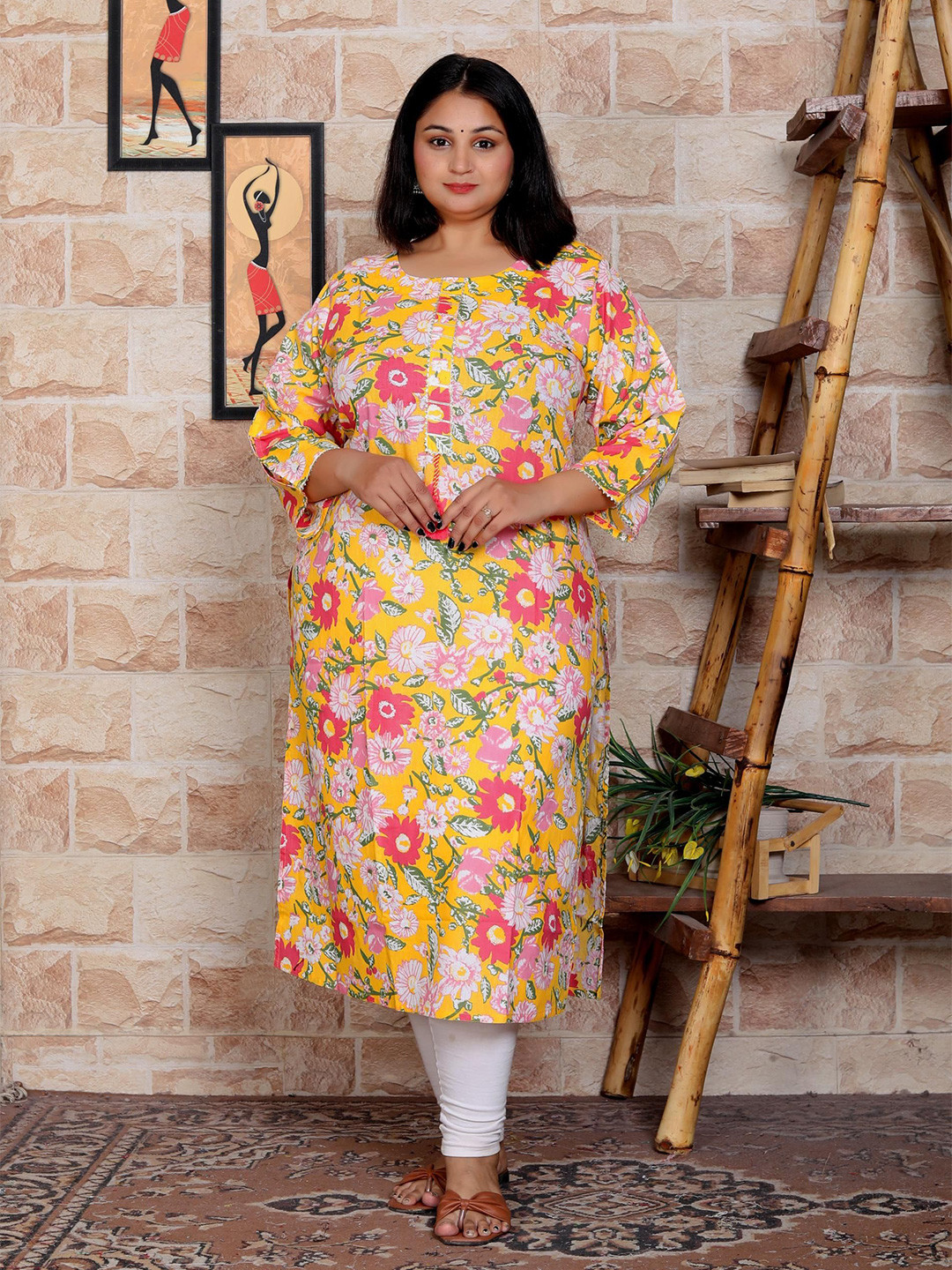 OH MI DIOS Plus Size Floral Printed Round Neck Pure Cotton Straight Kurta