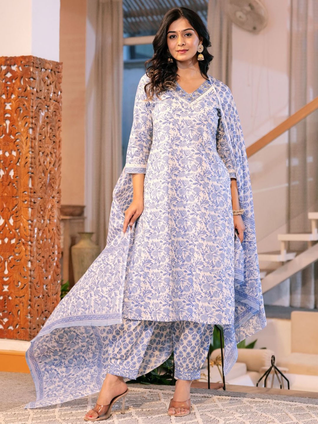 RANI PRINTS RP_1062_B_M Women Floral Printed Aari Work Pure Cotton Kurta Set With Dupatta