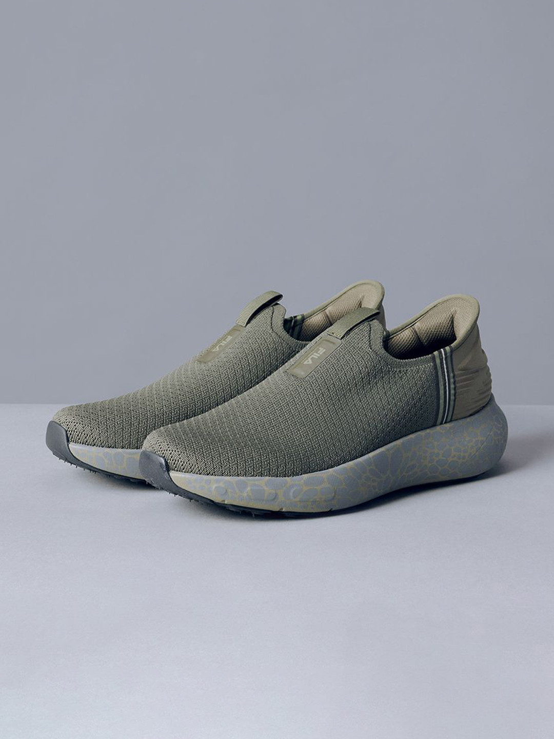 FILA EASE MARBLE Women Textured Sneakers