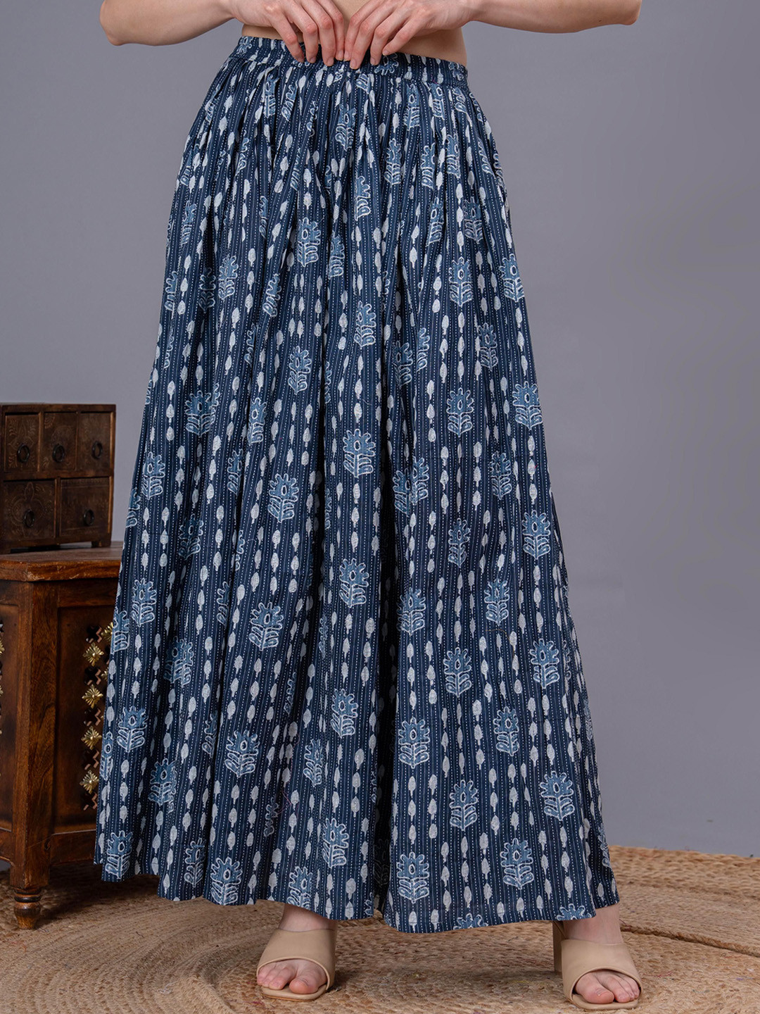 SUNEKH Self-Design Cotton Flared Maxi Skirt