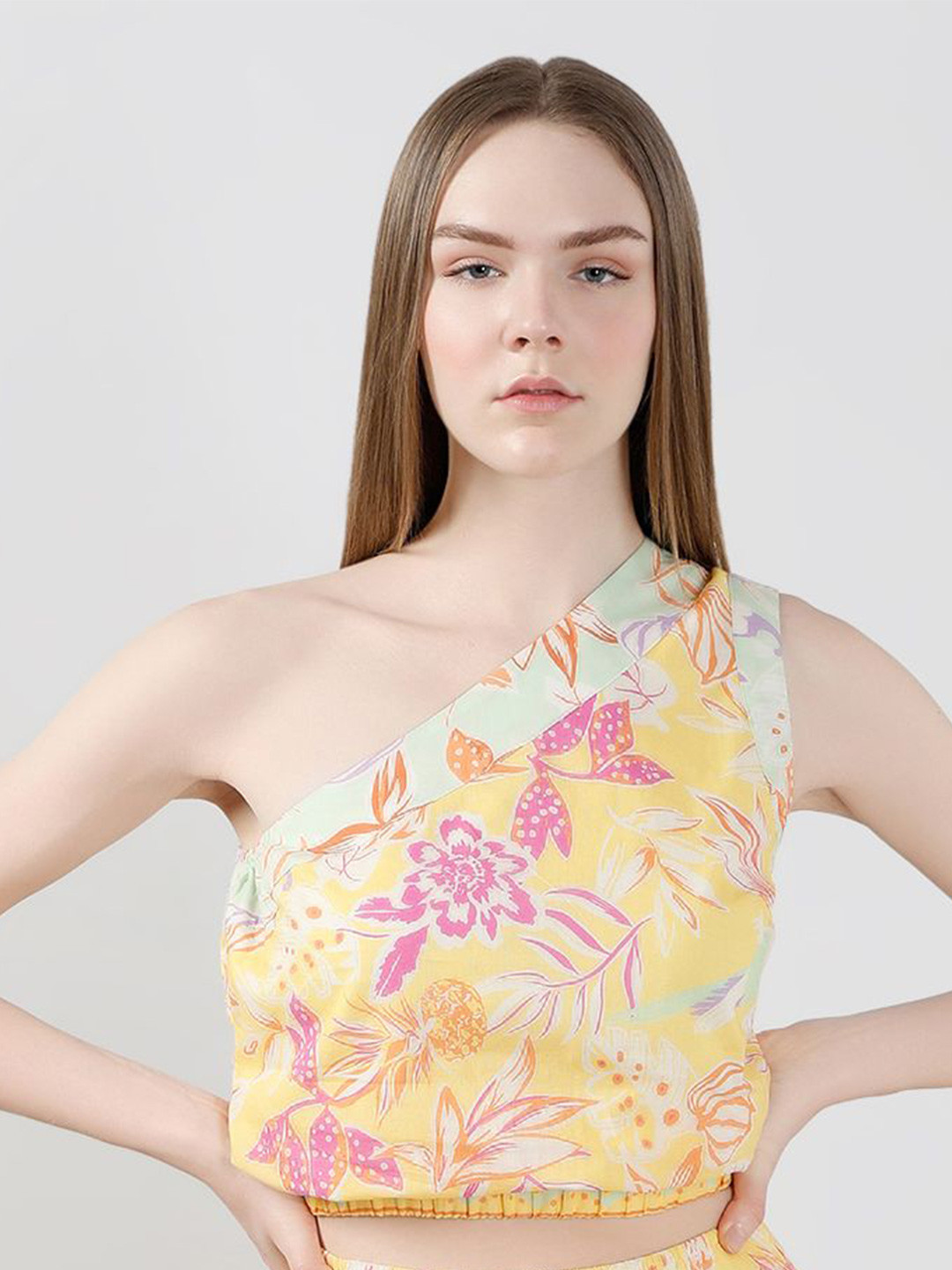 Vero Moda Women Floral Printed One Shoulder Cotton Blouson Crop Top