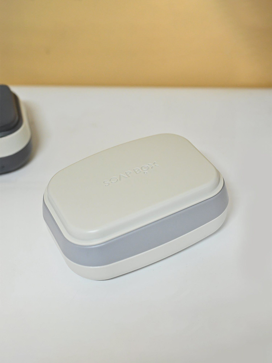 MARKET99 White Solid Plastic Soap Dish