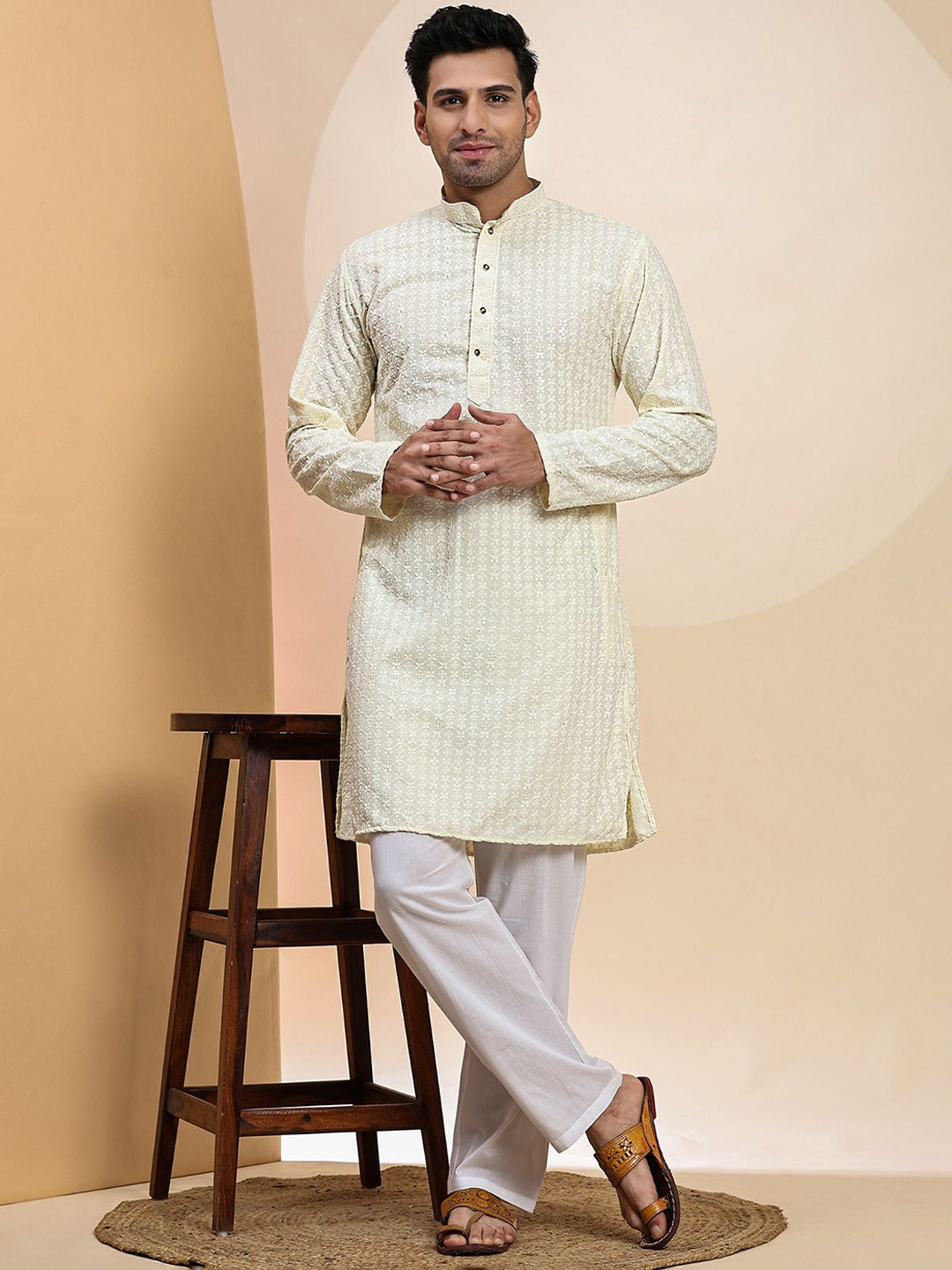 Pro-Ethic STYLE DEVELOPER Men Embroidered Chikankari Pure Cotton Kurta with Pyjamas