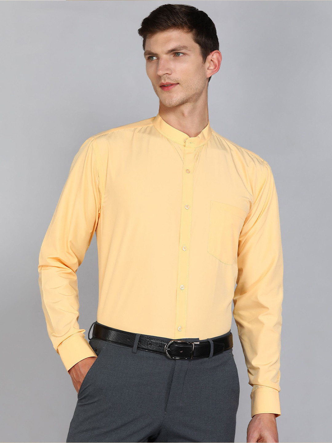 APPEL TOUCH Men Solid Classic Fit Formal Shirt