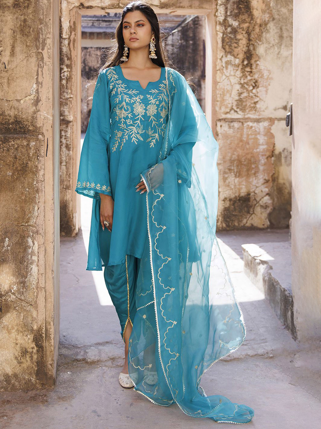 Bannhi by Priyanka Rathore  Women Woven Design Embroidered Silk Fusion Kurta with Dhoti Pant & Dupatta