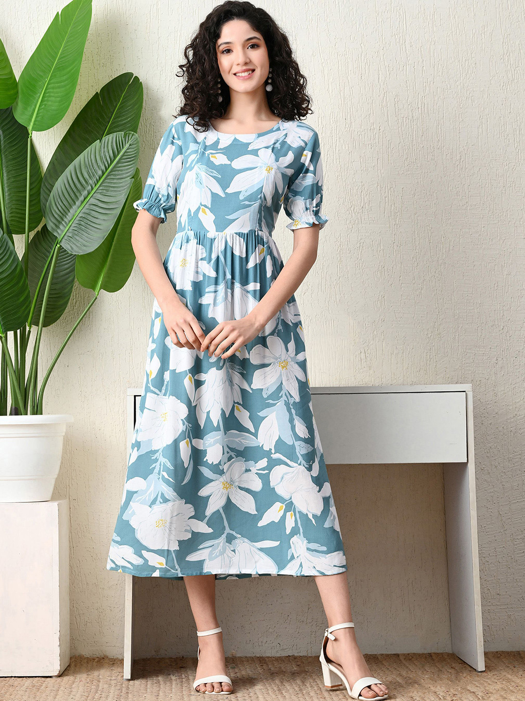 Ichaa Women Floral Printed Gathered or Pleated Maternity Fit & Flare Dress