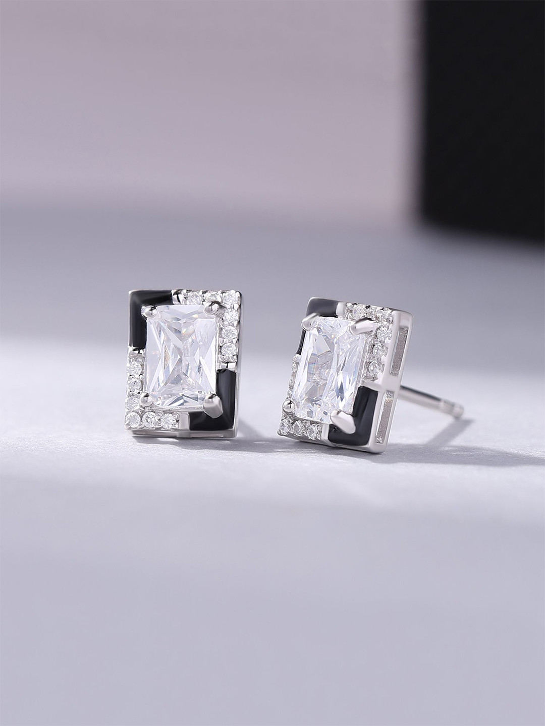 Ornate Jewels 925 Silver American Diamond Stud Earring