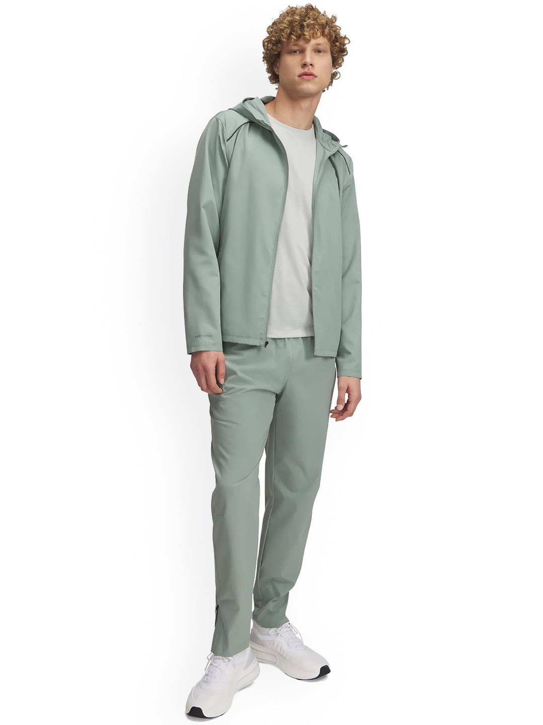 UNDER ARMOUR Men Launch Track Pants