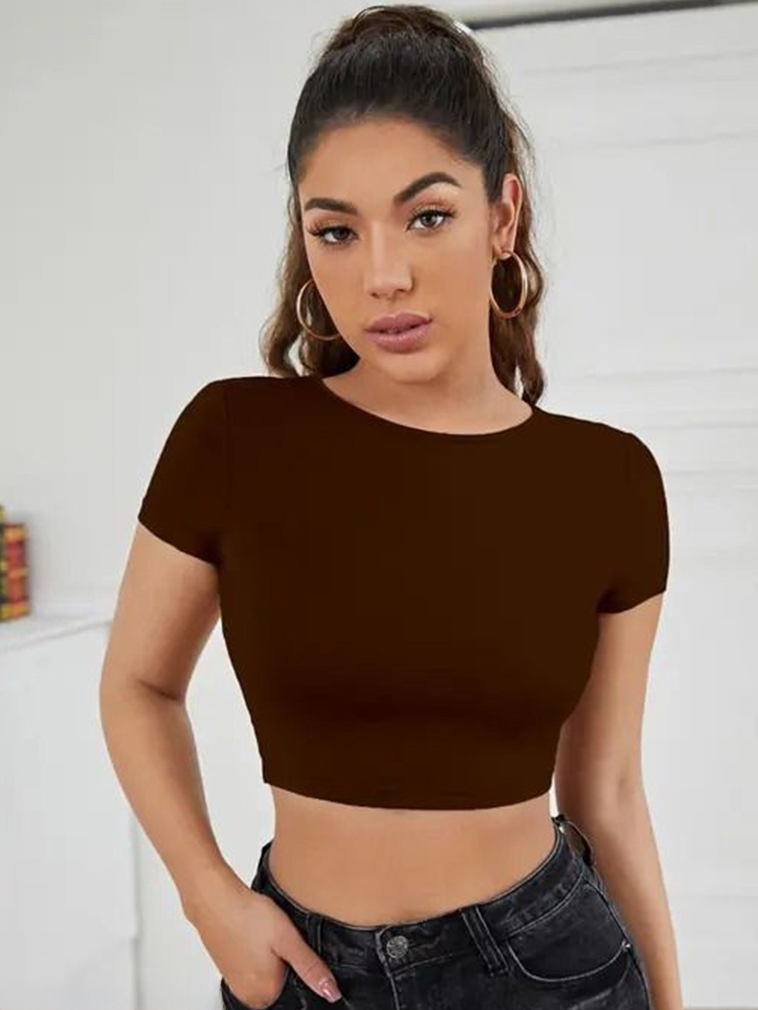 Miava Joylina Women Round Neck Styled Back Crop Top