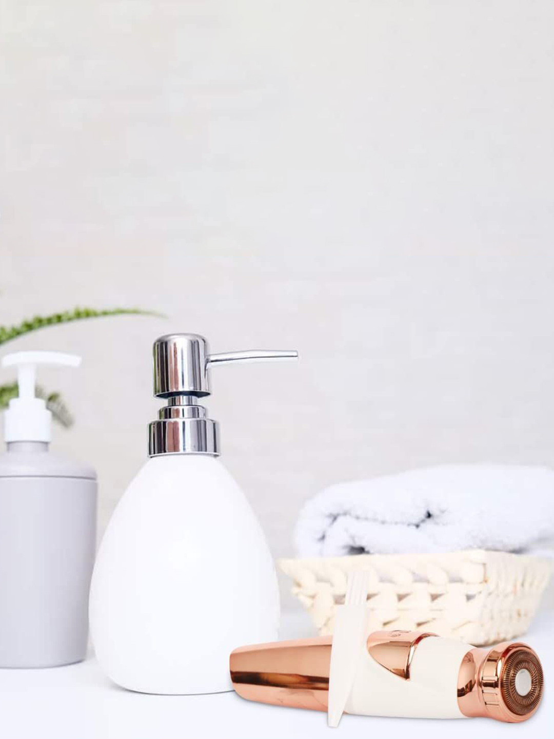 PAINLESS Painless Facial Hair Remover - Rose Gold