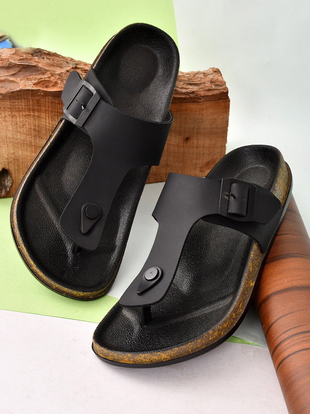 Erix Men Buckle Thong Flip-Flops