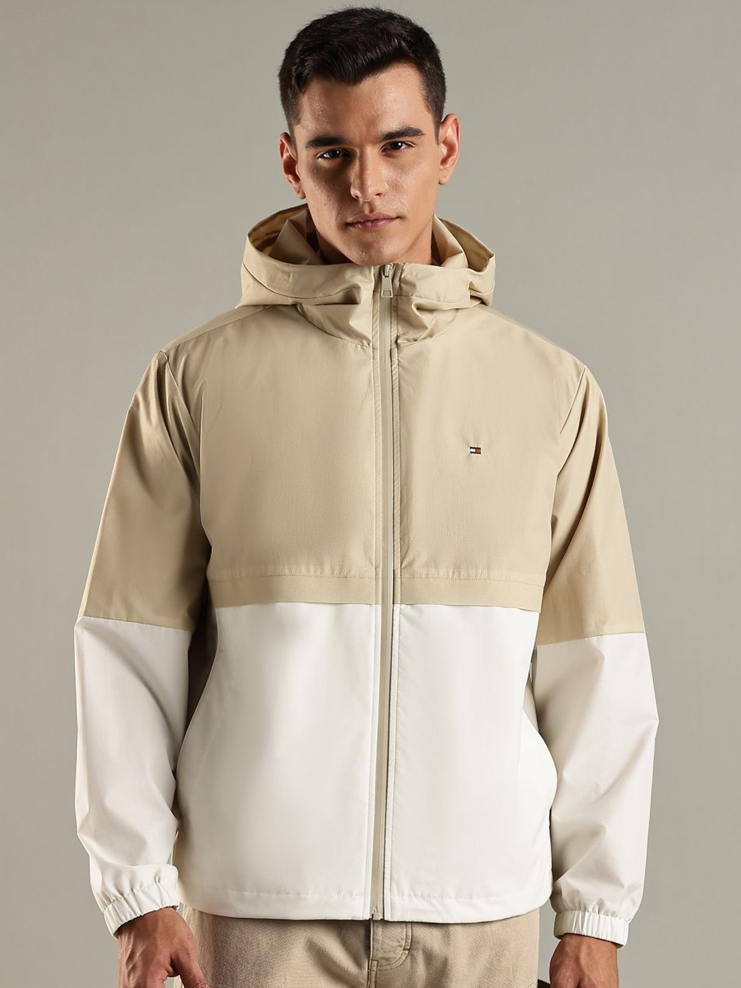 Tommy Hilfiger Europe Colourblocked Hooded Sporty Jacket