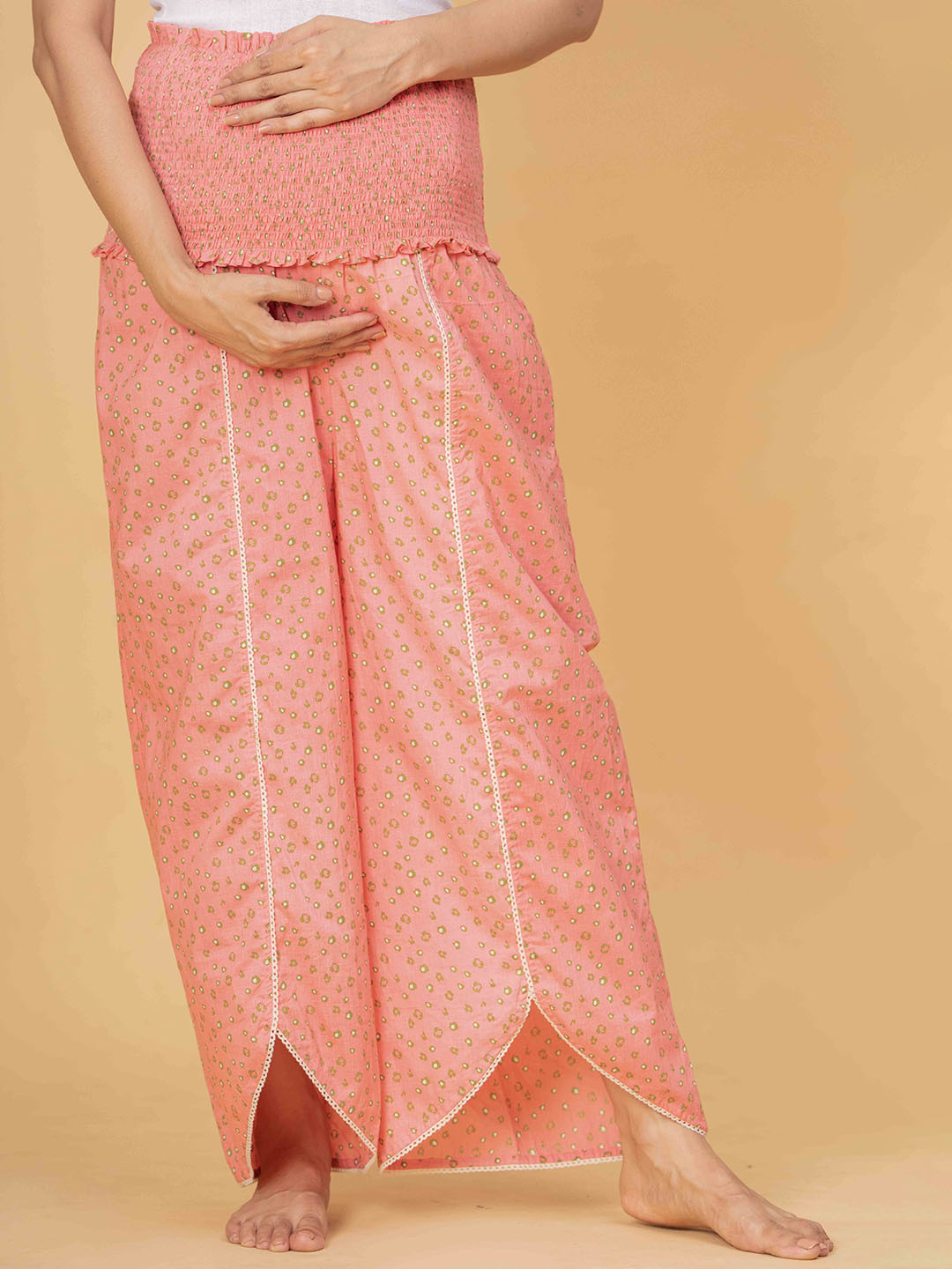 Meeranshi Women Animal Printed Relaxed Flared High-Rise Maternity Pleated Cotton Trousers