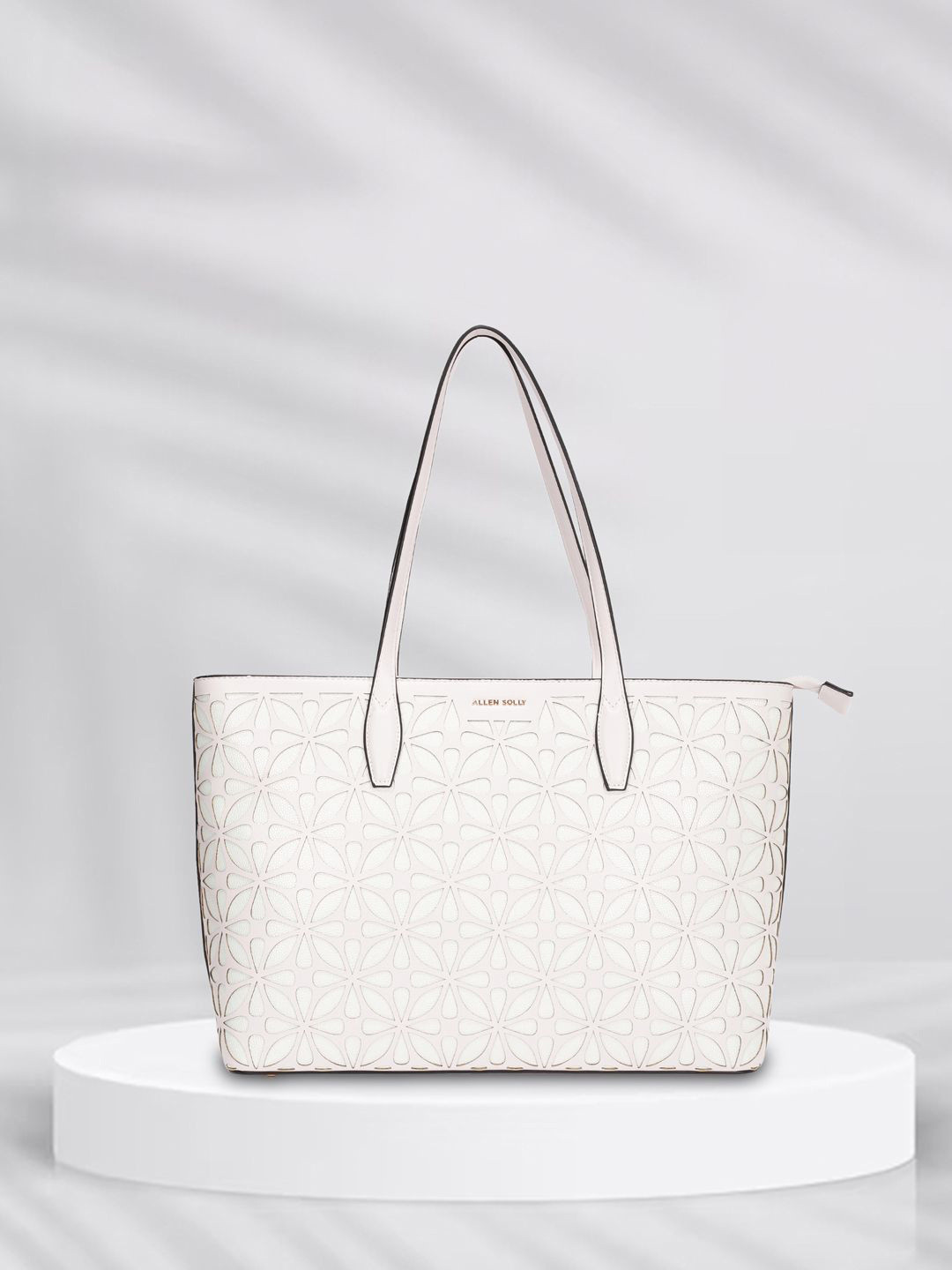 Allen Solly Woman Shopper Handheld Bag with Quilted