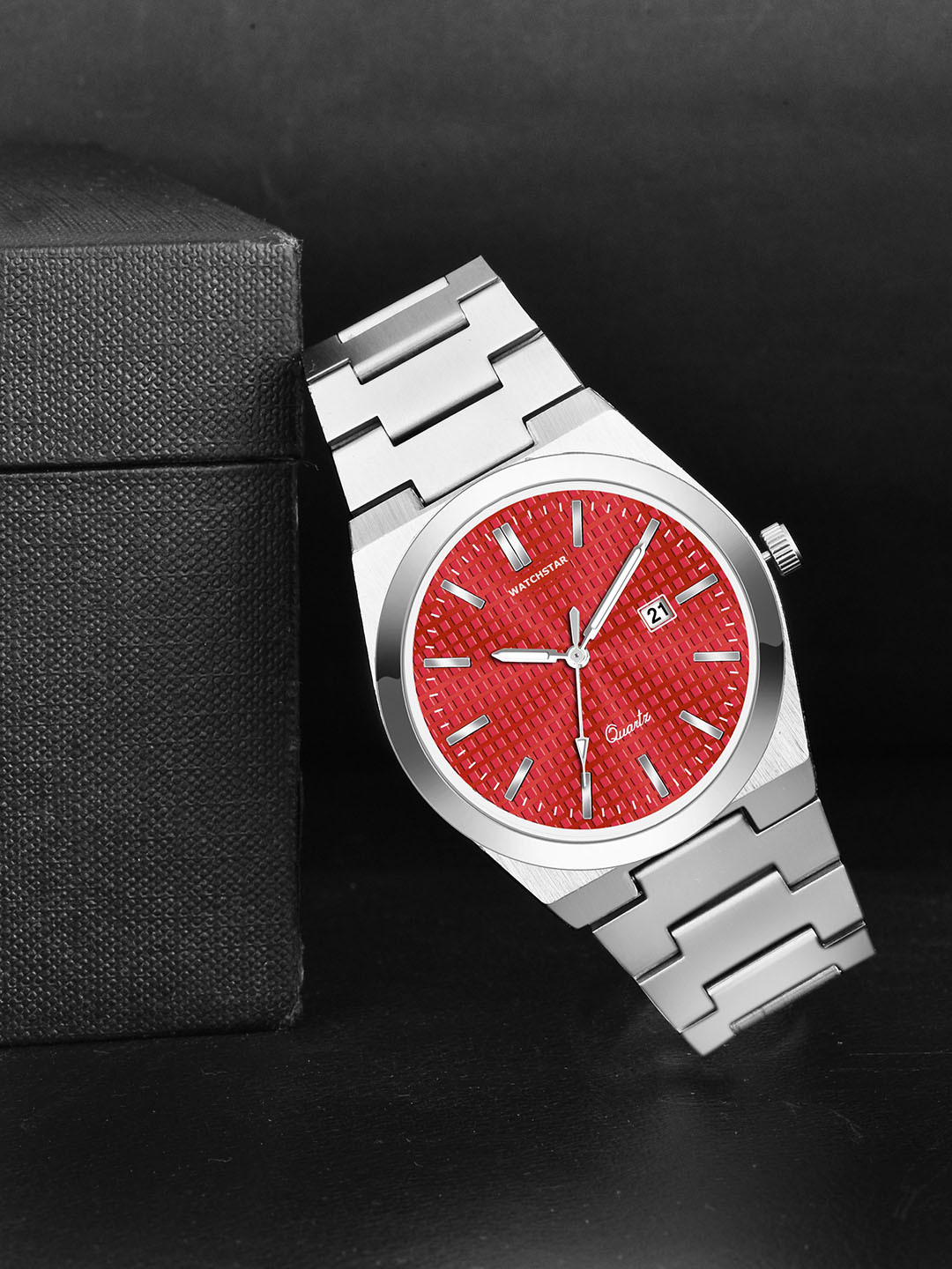 WATCHSTAR Men Dial & Stainless Steel Straps Analogue Watch Red RoyalWC