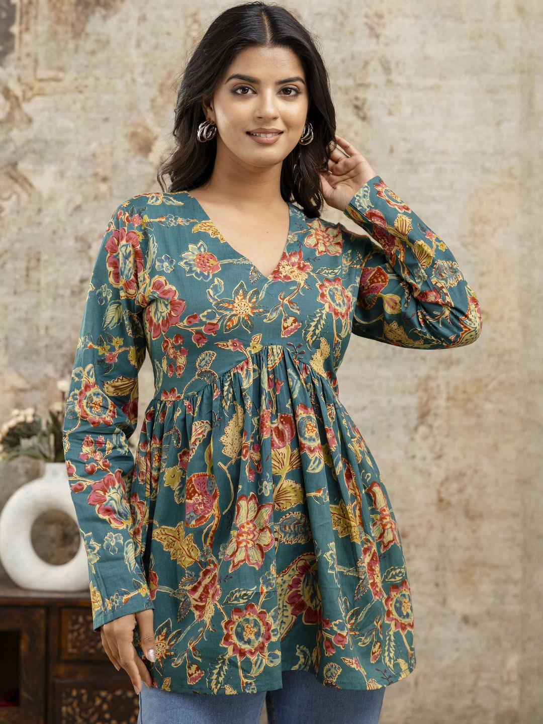 LABEL ADRIJA Women Sea Green Pure Cotton Kurtis