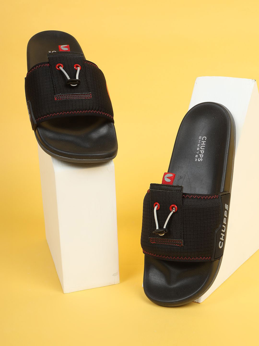 CHUPPS Men Blaze Black Red Casual Slider