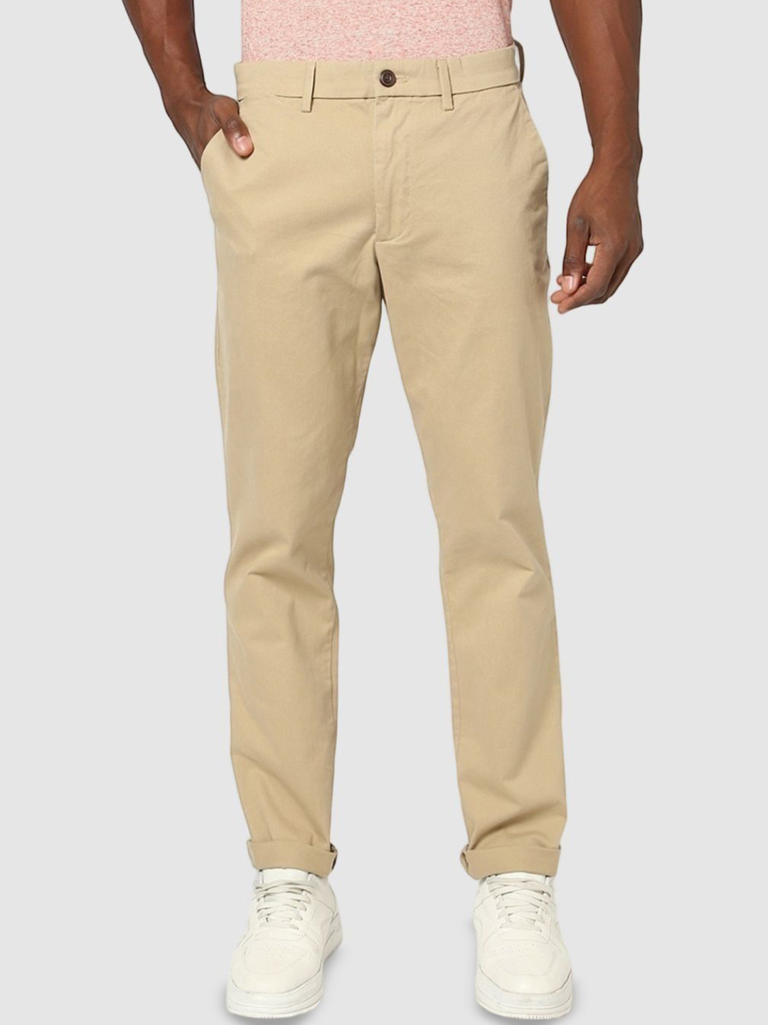 GAP Men Slim Fit Mid-Rise Woven Trouser