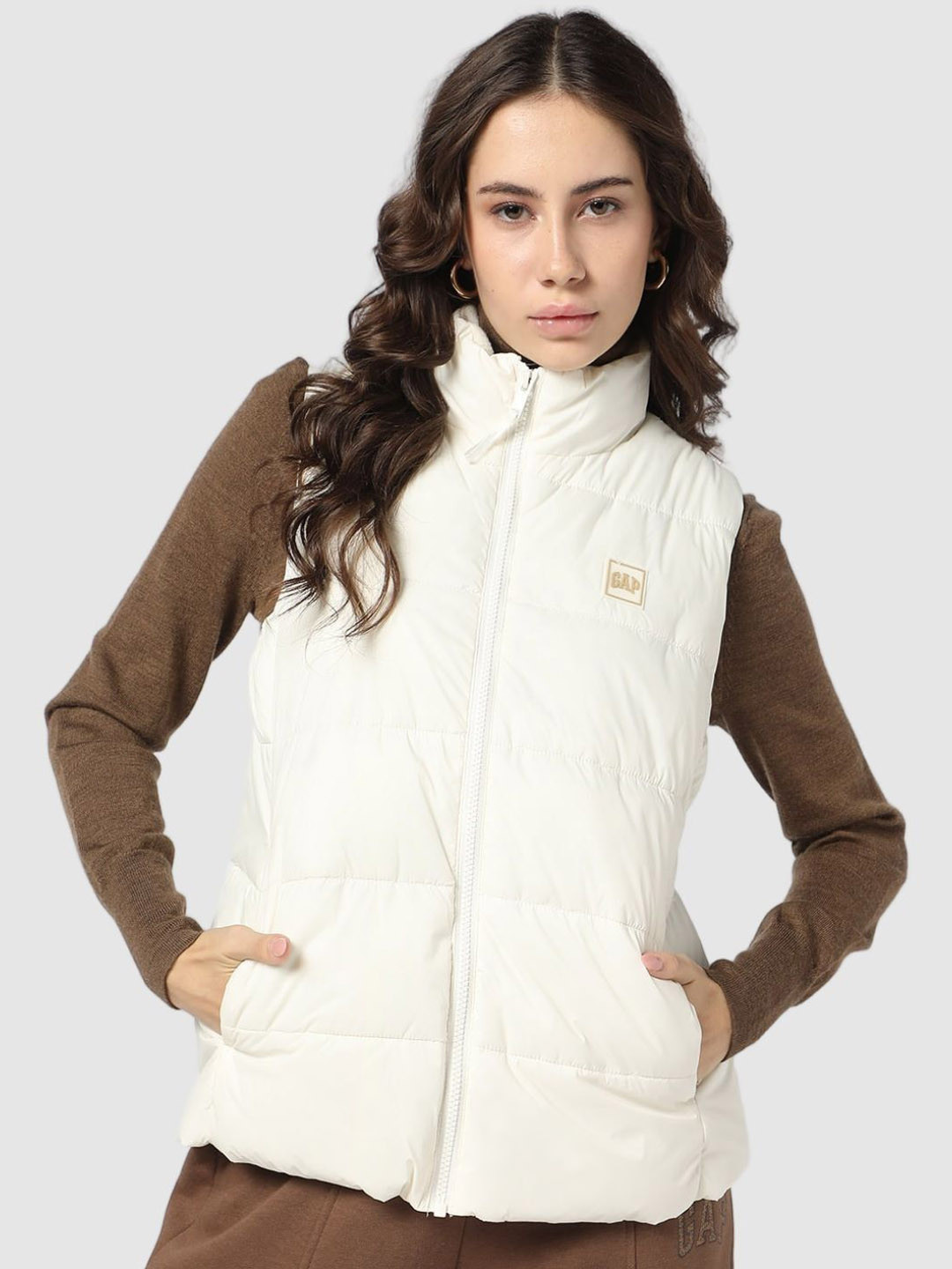 GAP Women Mock Collar Solid Casual Puffer Jacket