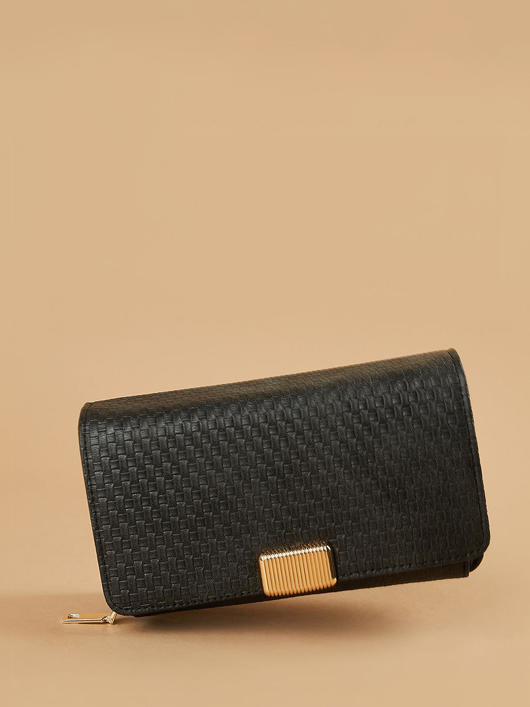 Ginger by Lifestyle Textured Solid Sling Bag