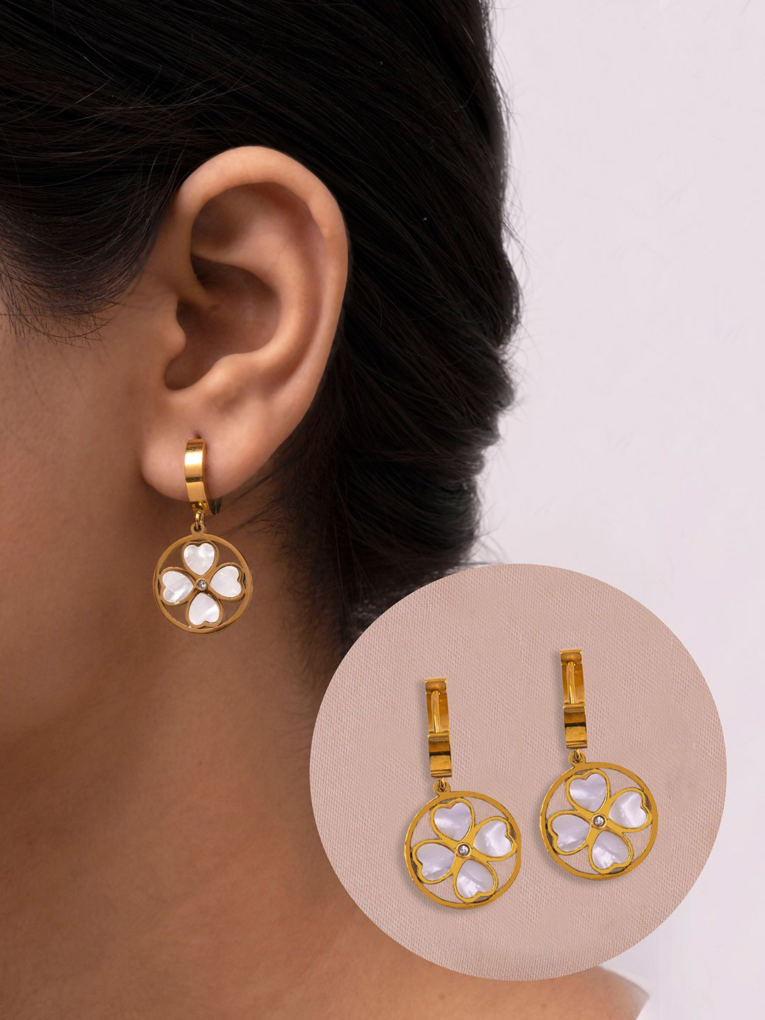 ARTKLIM Gold Plated Stainless Steel Contemporary Clover Leaf Hoops Earrings